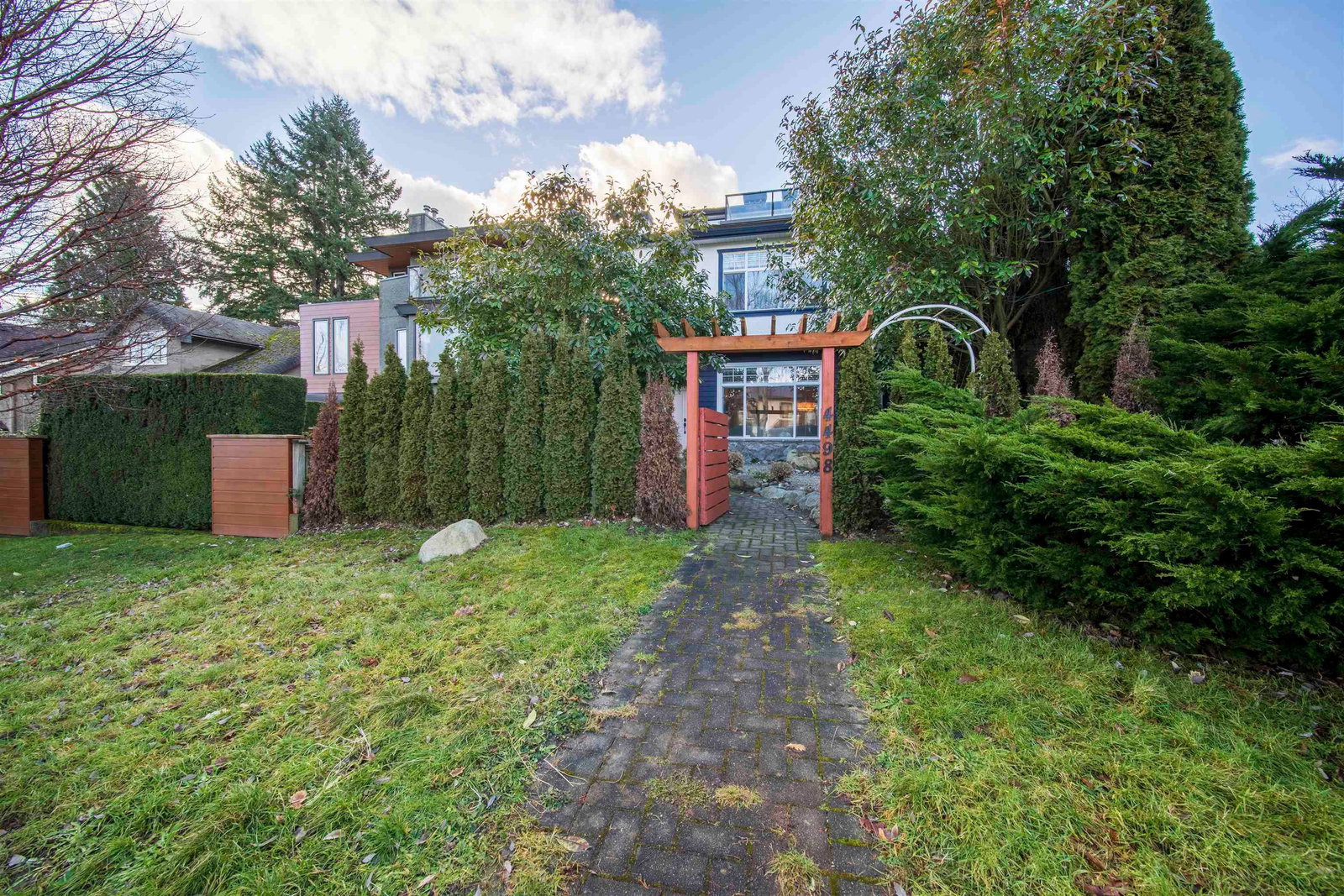 Listing Image 21