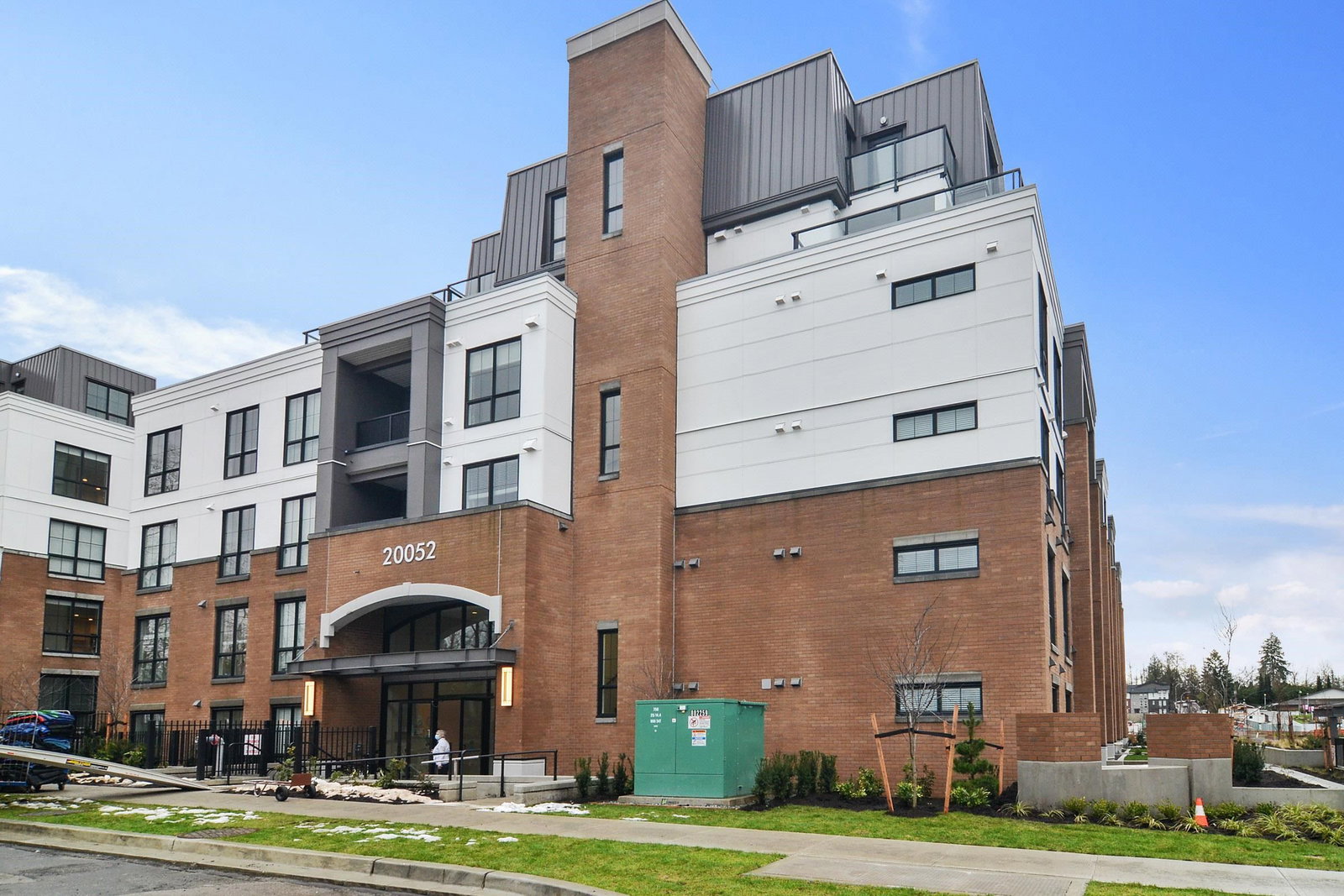 Listing Image 1