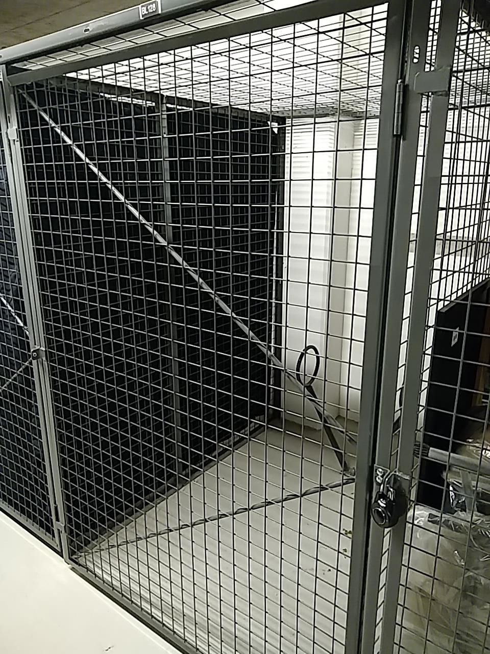 Listing Image 11
