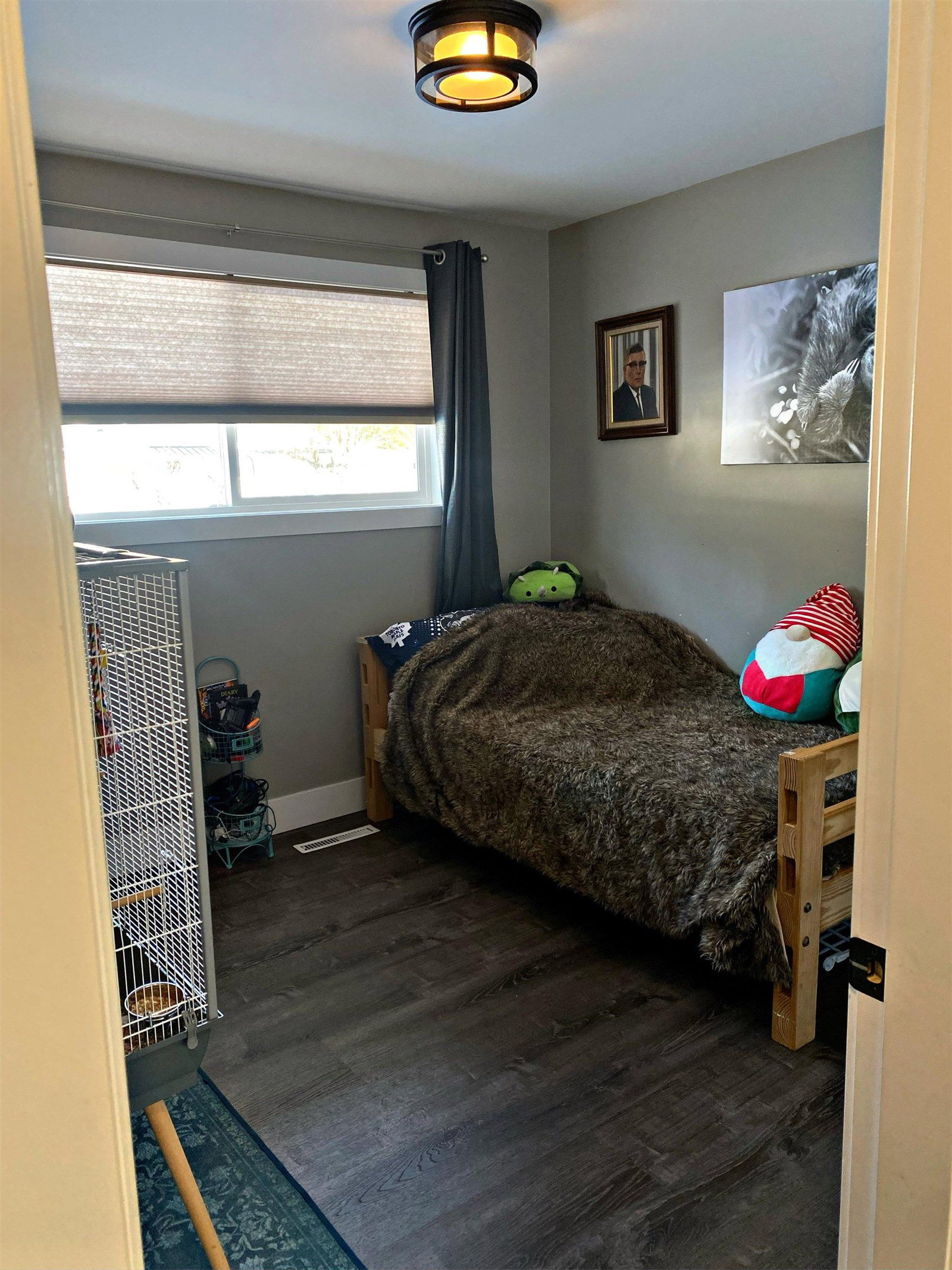 Listing Image 19