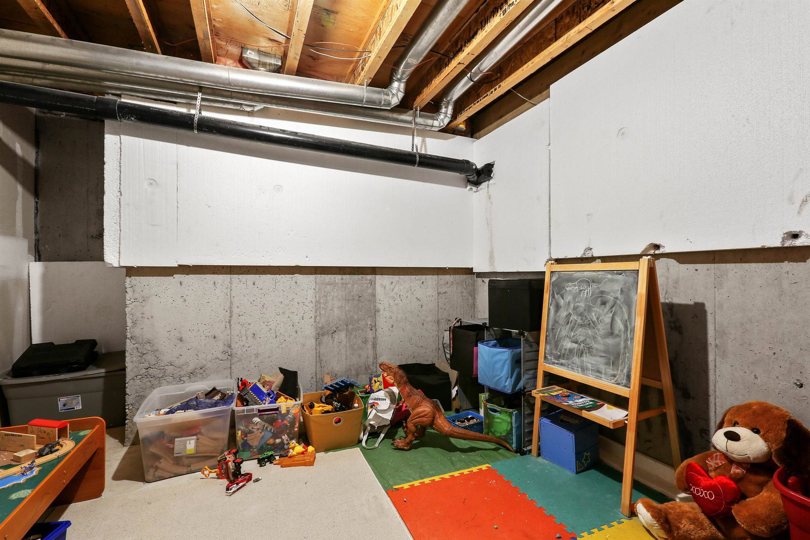 Listing Image 27