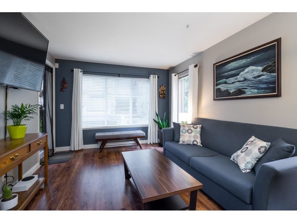 Listing Image 17