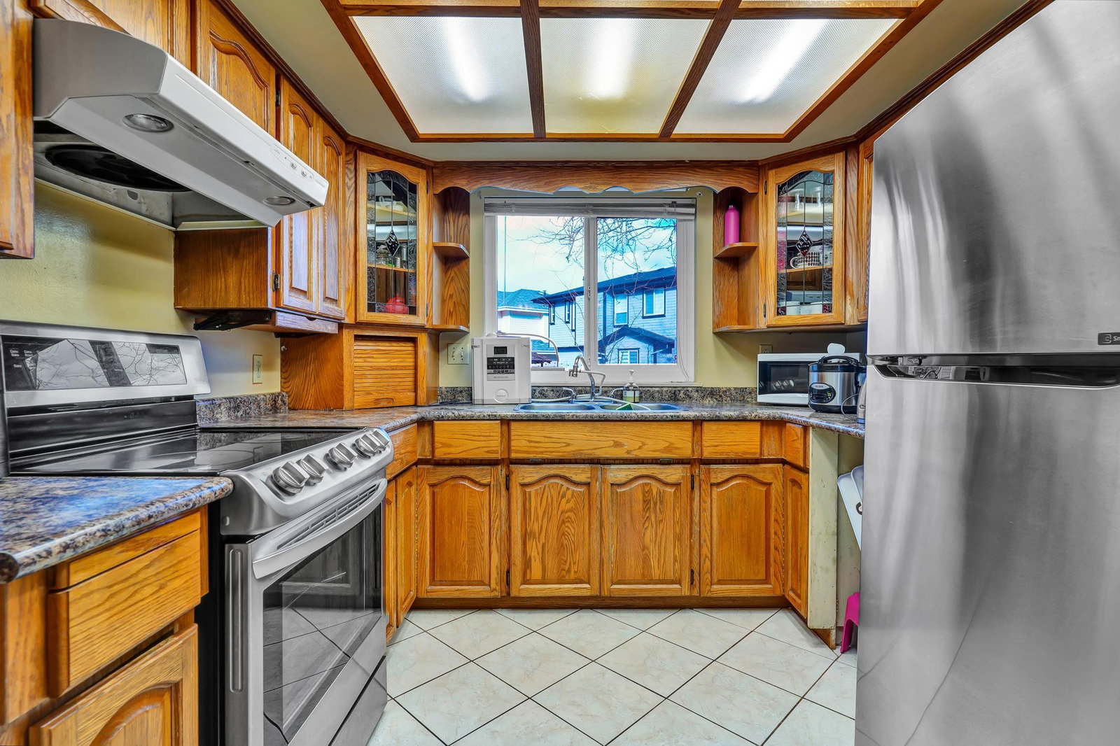 Listing Image 16