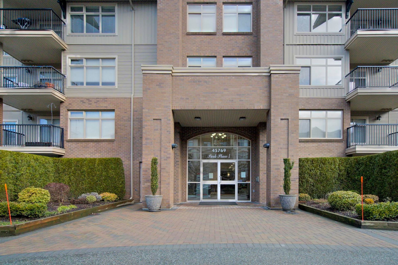 Listing Image 21