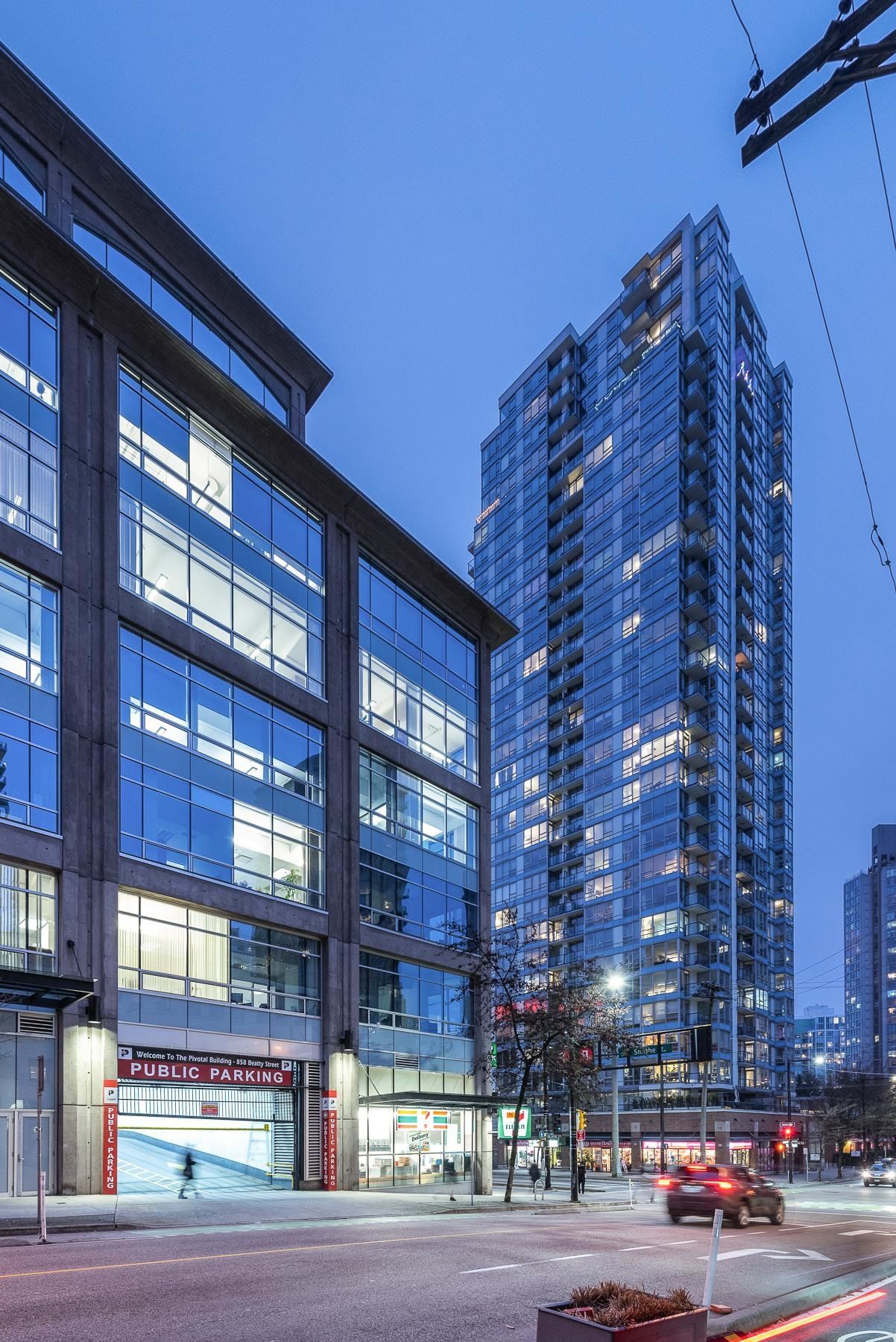 Listing Image 9