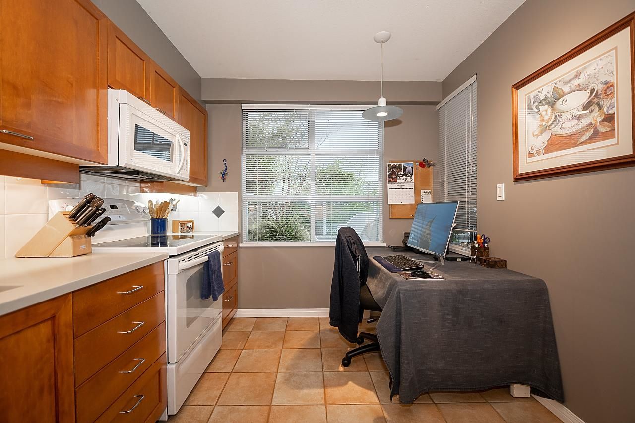 Listing Image 16