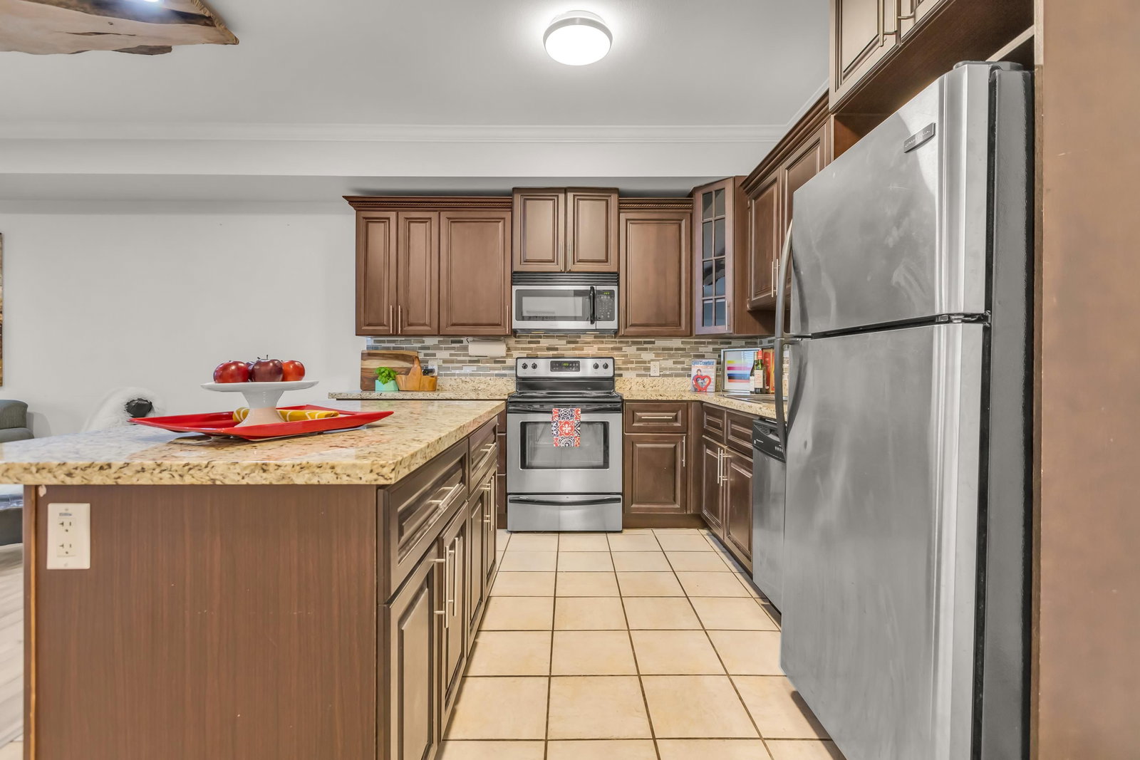 Listing Image 15