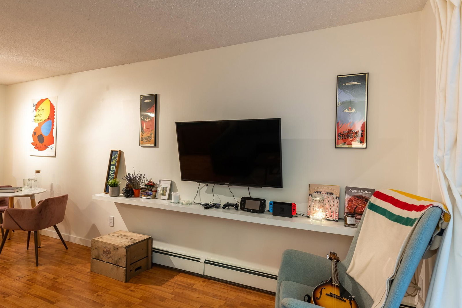 Listing Image 11