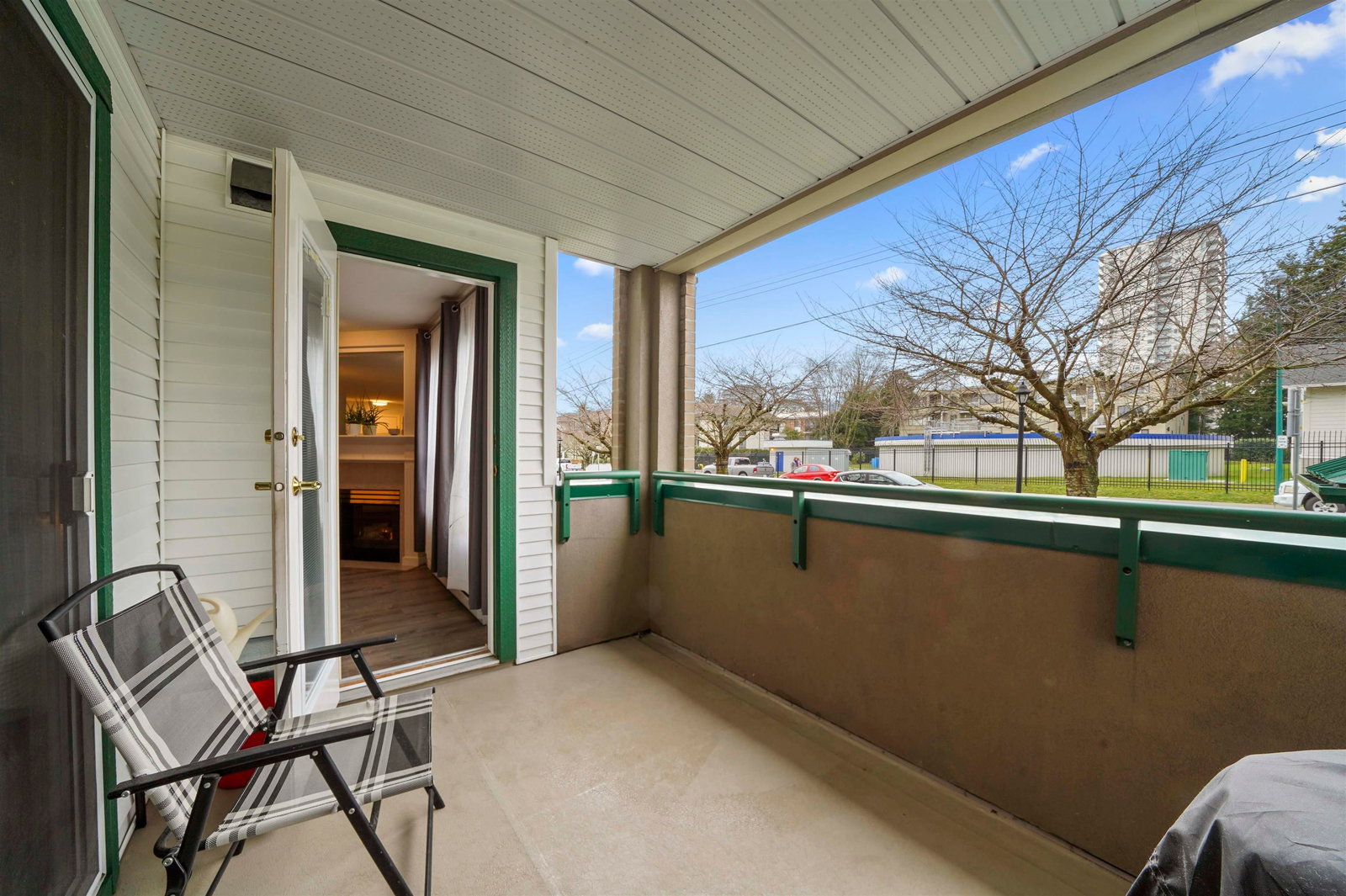 Listing Image 16