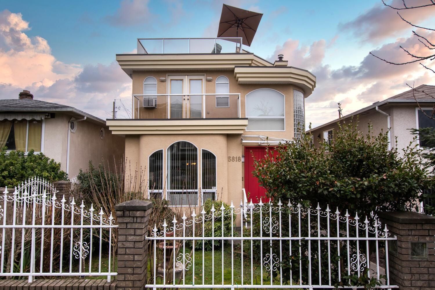 Listing Image 1