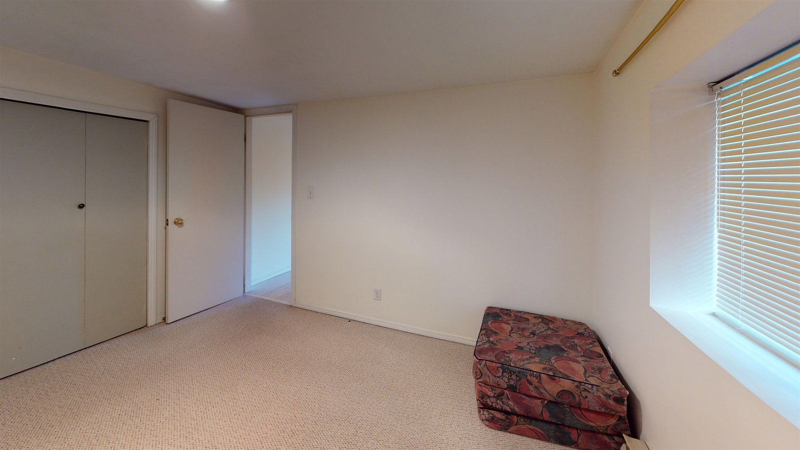Listing Image 28