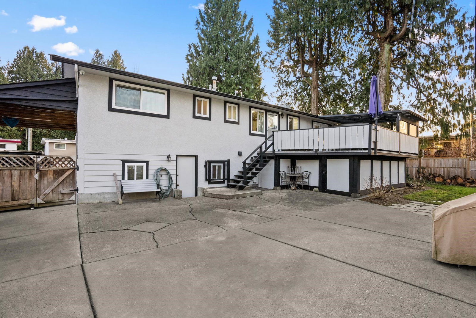 Listing Image 32