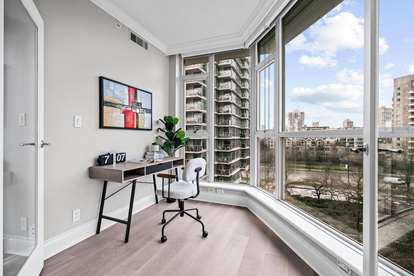Listing Image 30