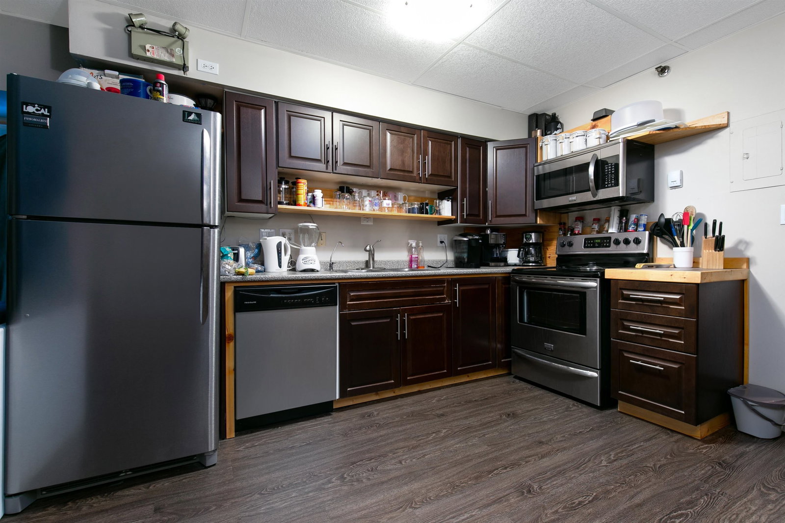 Listing Image 15