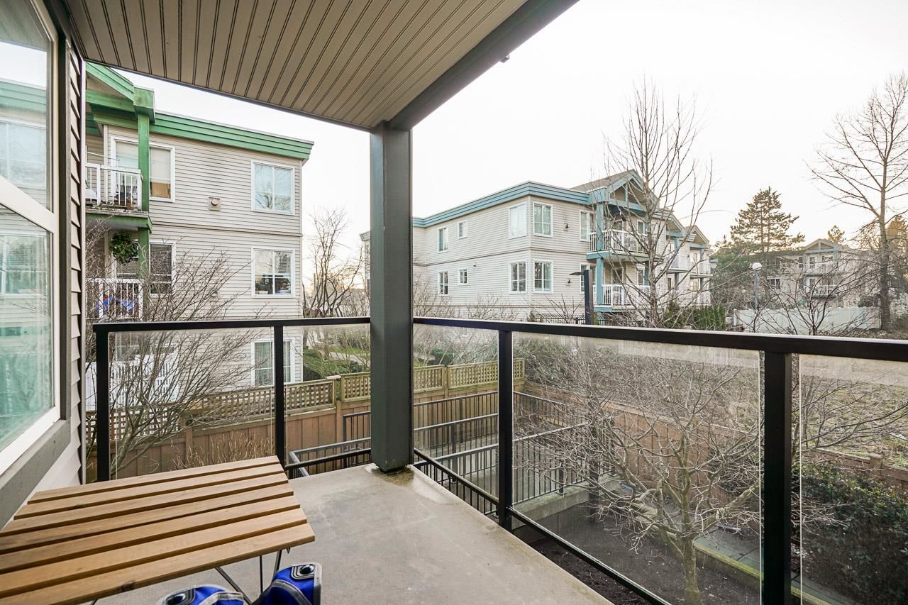 Listing Image 17