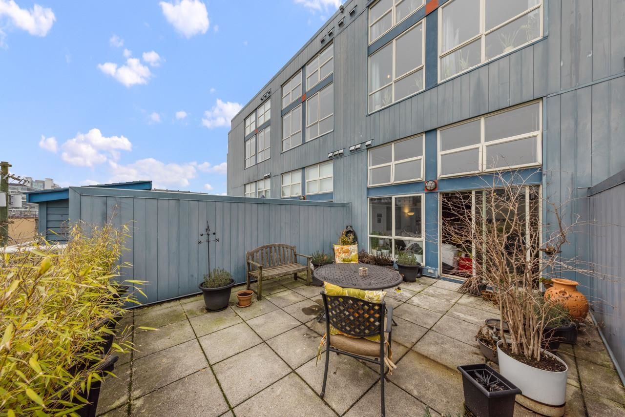 Listing Image 22