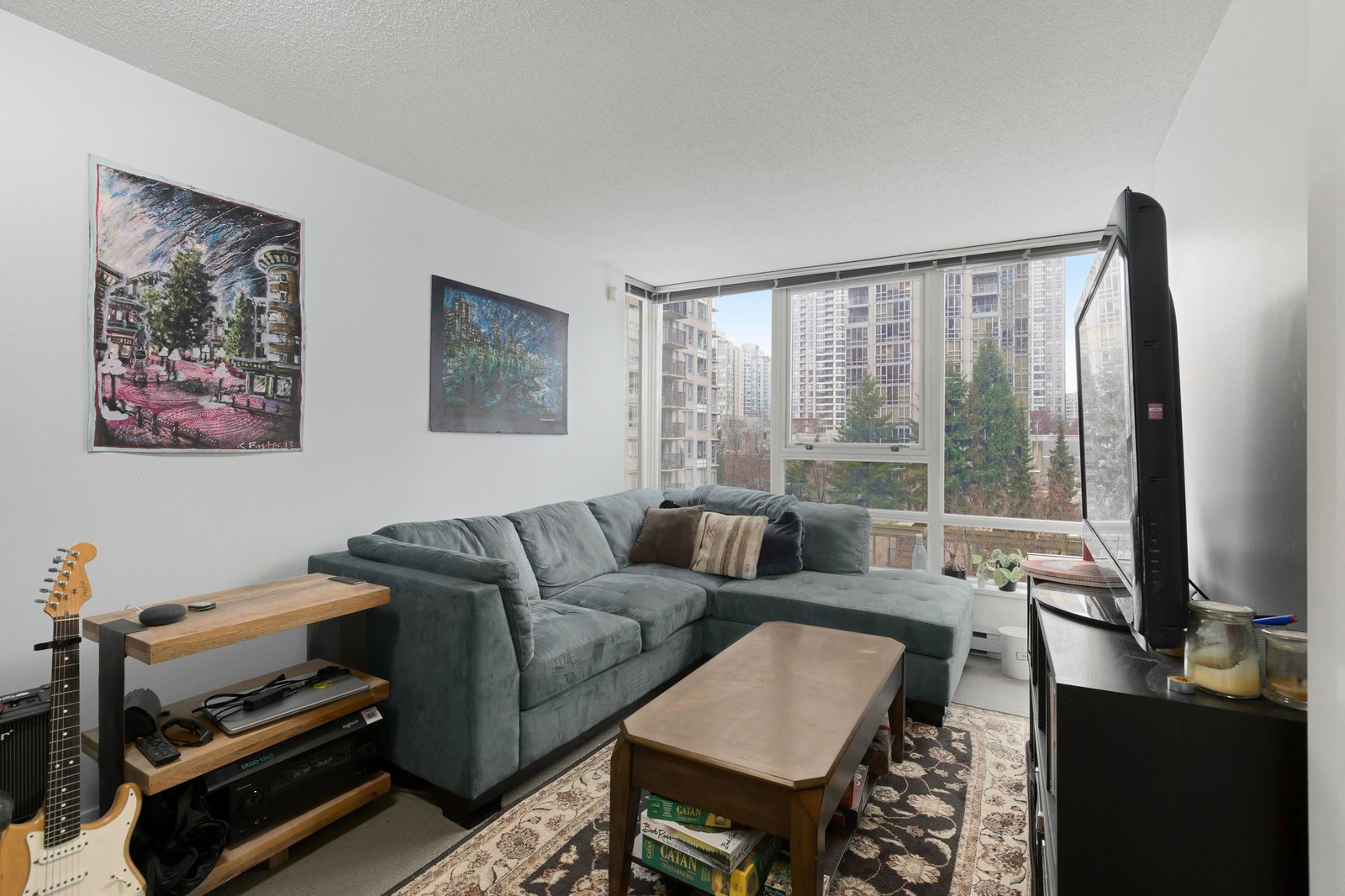 Listing Image 12