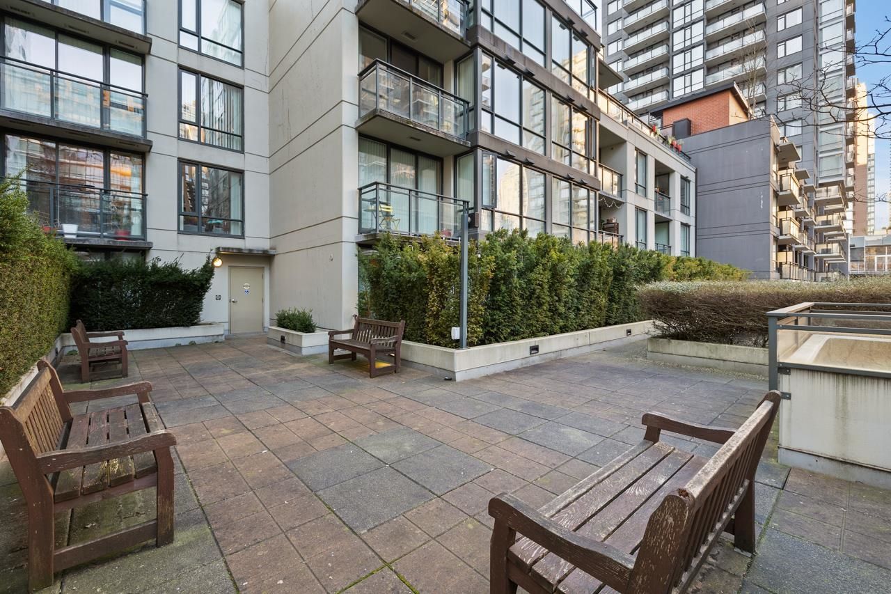 Listing Image 19