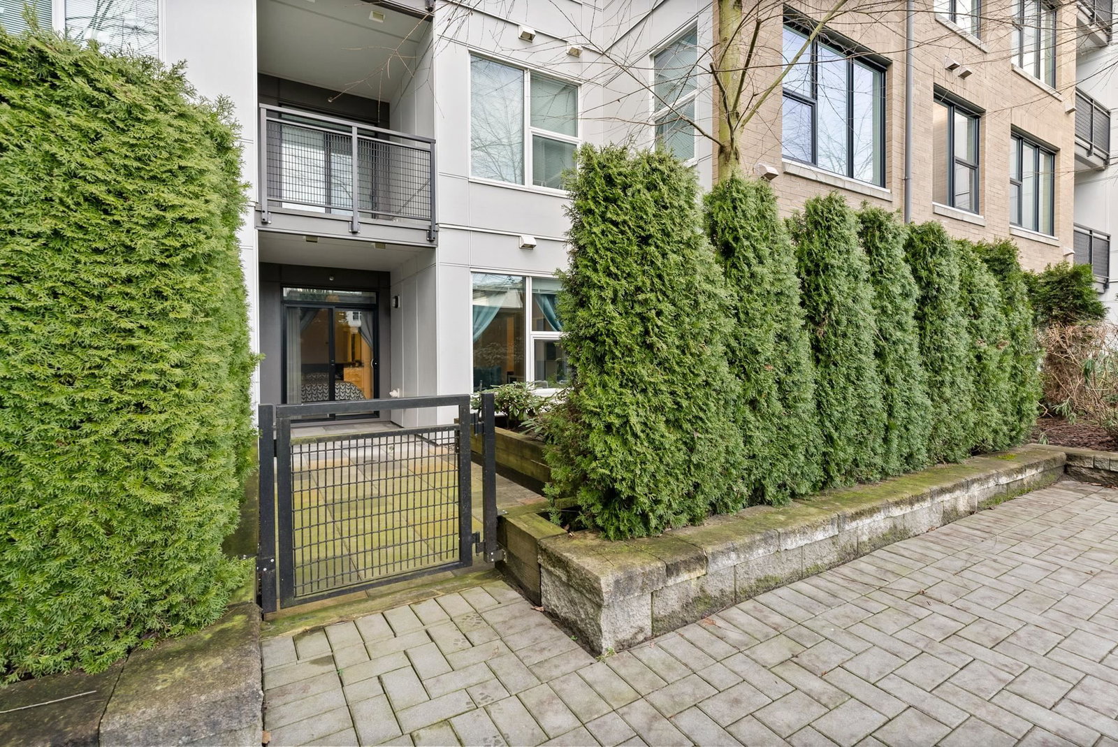 Listing Image 20