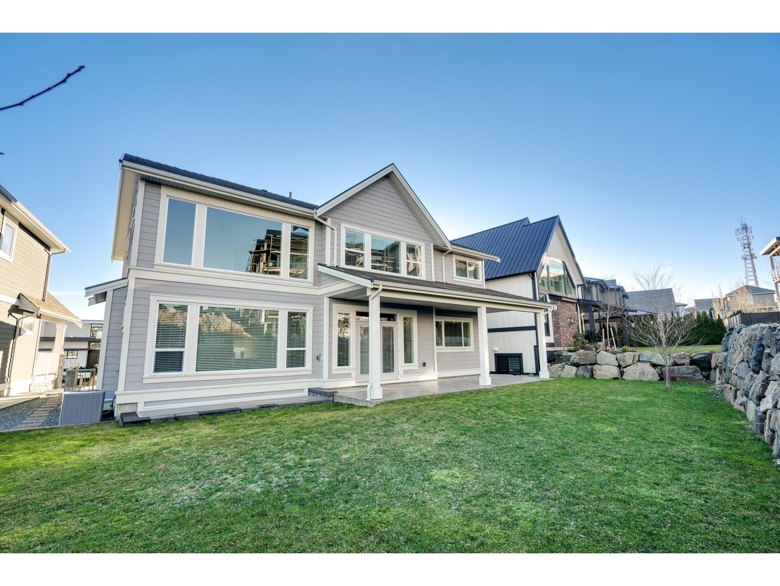 Listing Image 17