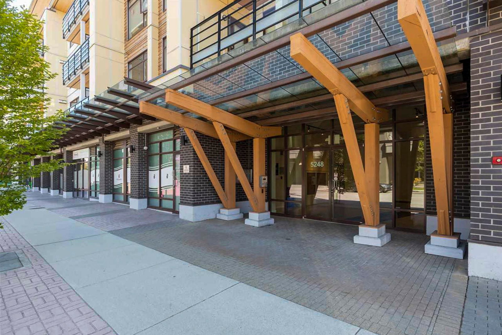 Listing Image 21