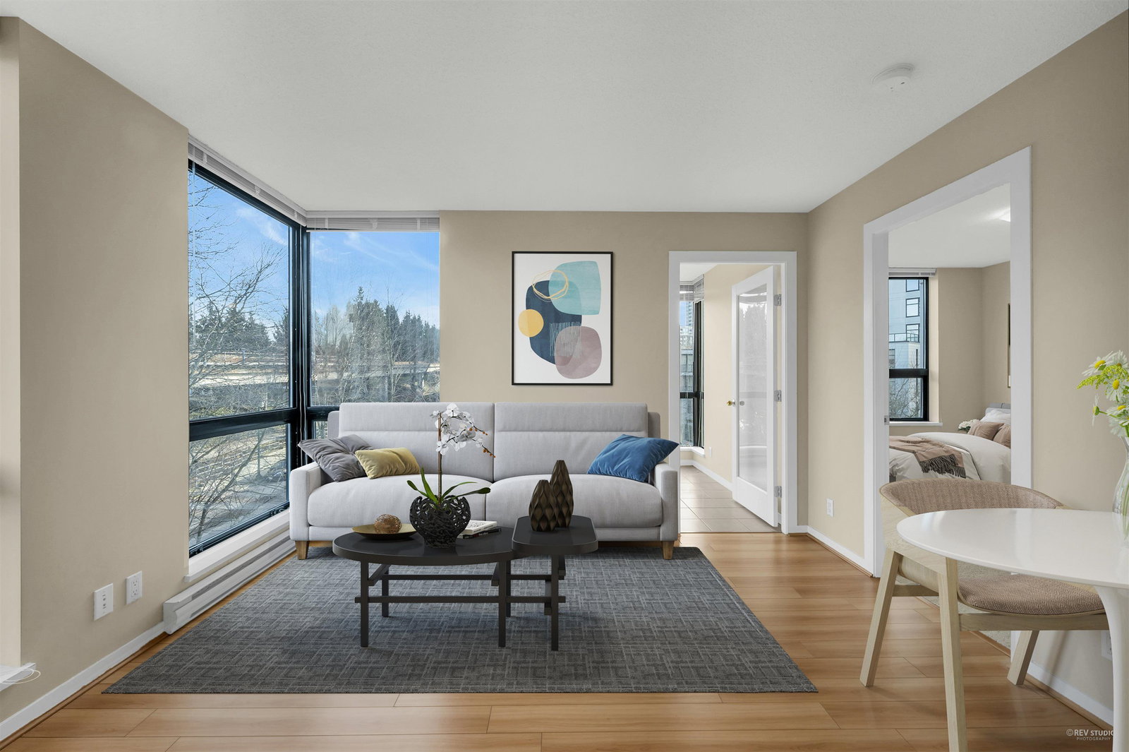 Listing Image 9