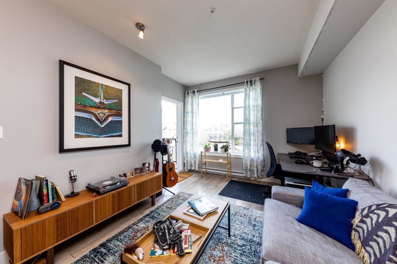 Listing Image 20