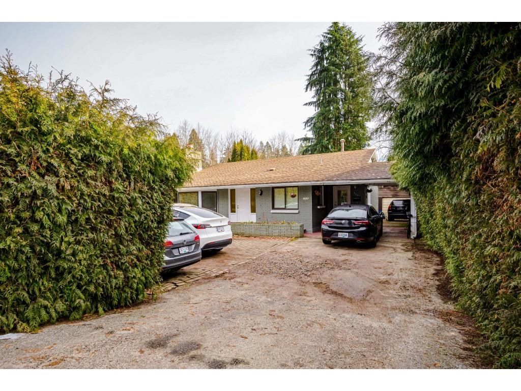Listing Image 24