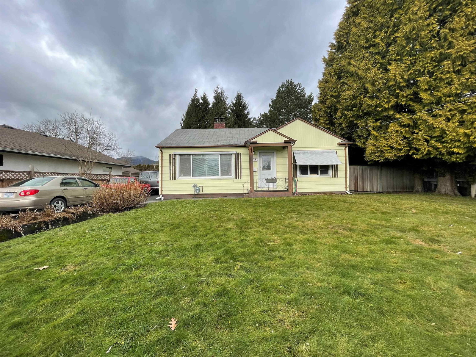 Listing Image 1