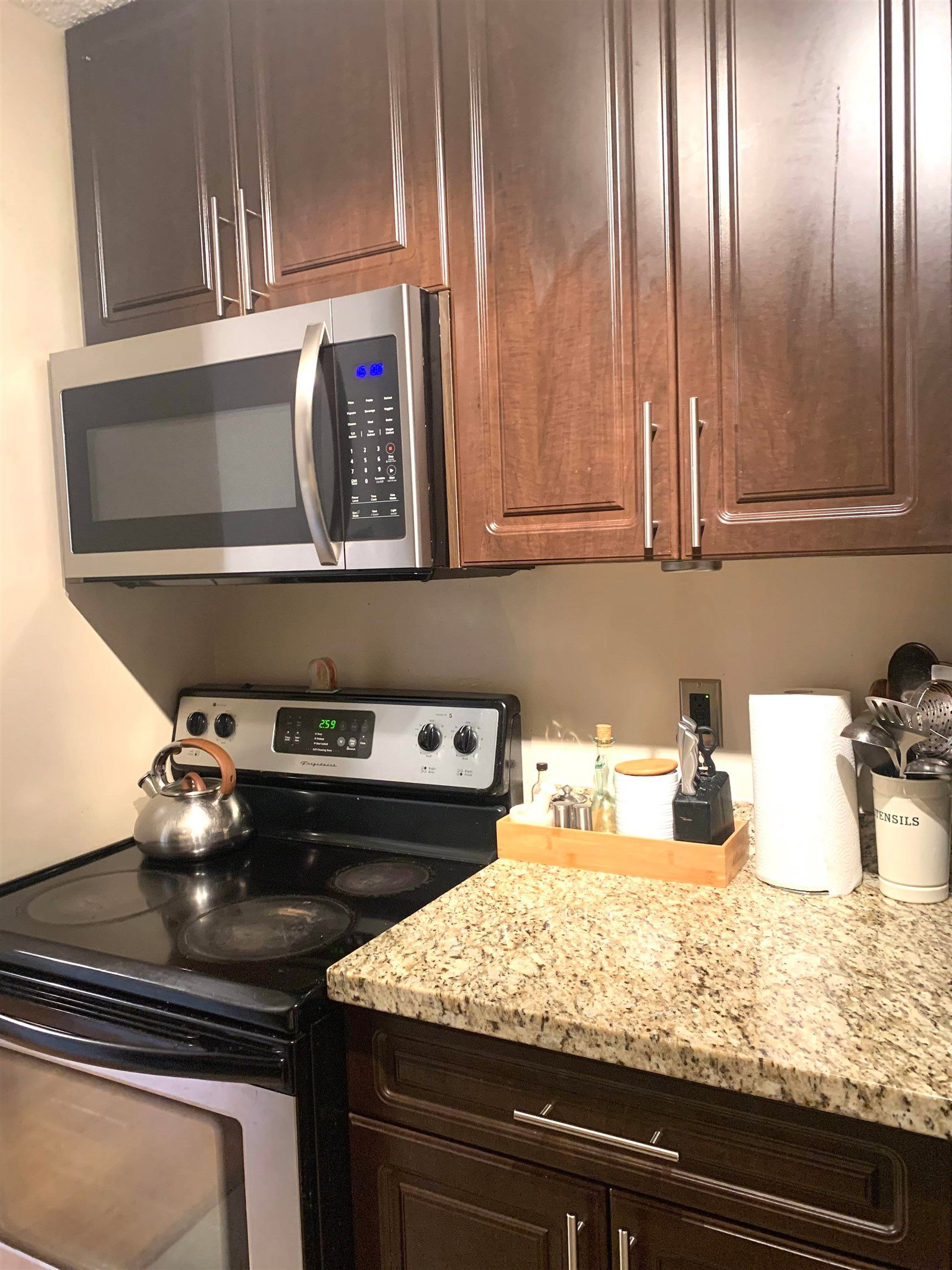 Listing Image 20