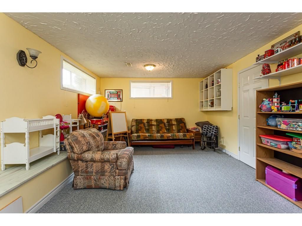 Listing Image 32