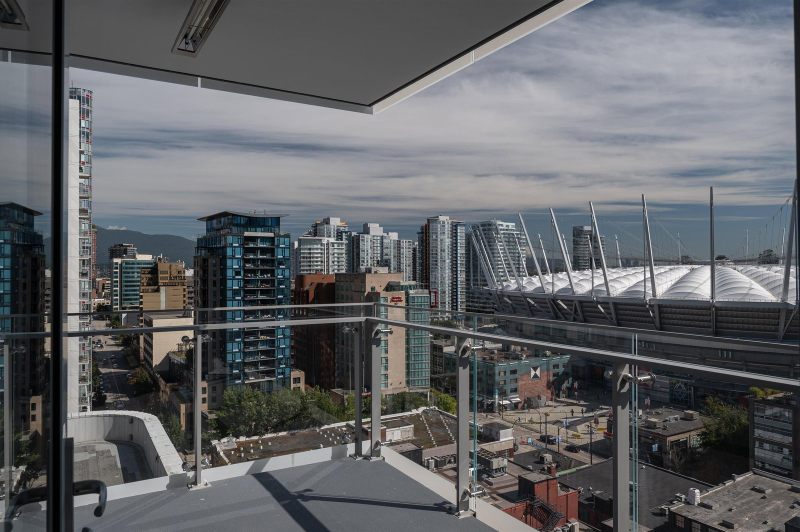 Listing Image 23