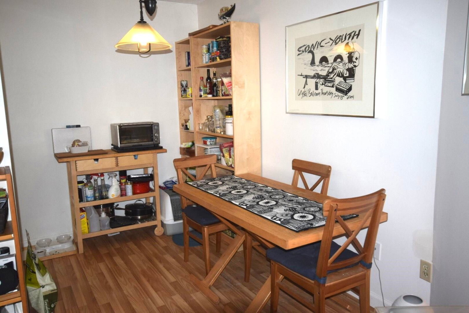 Listing Image 8