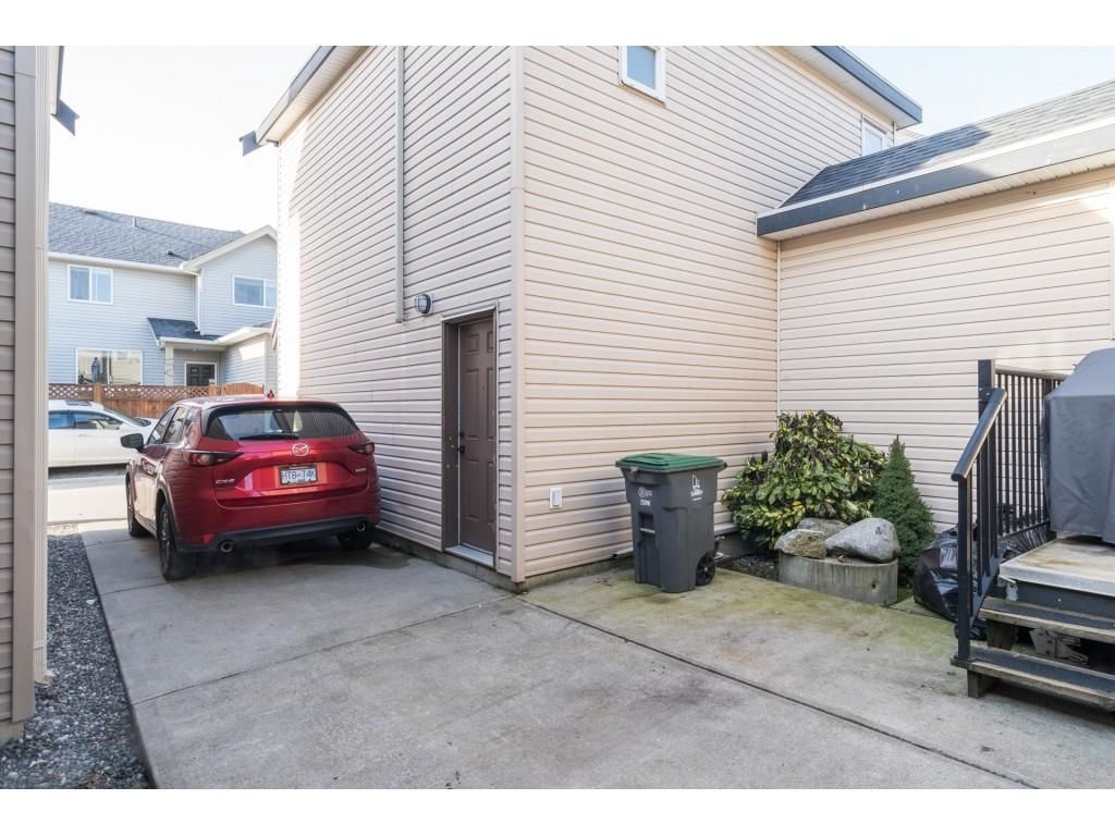 Listing Image 24