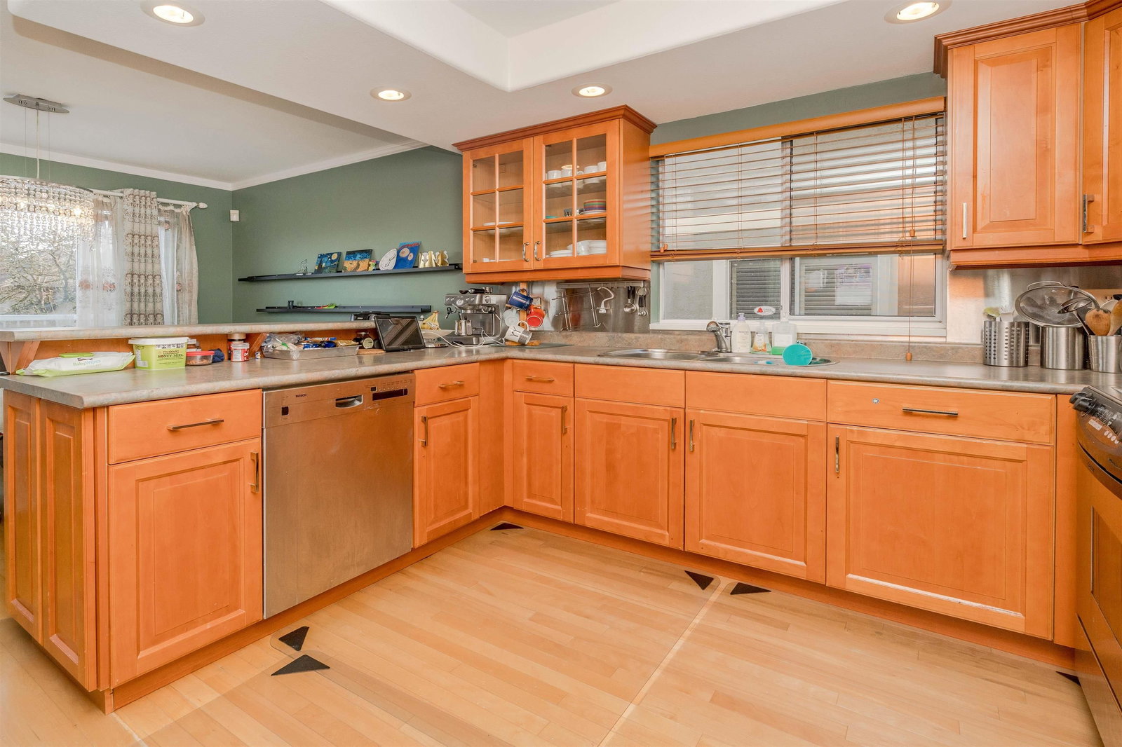 Listing Image 15