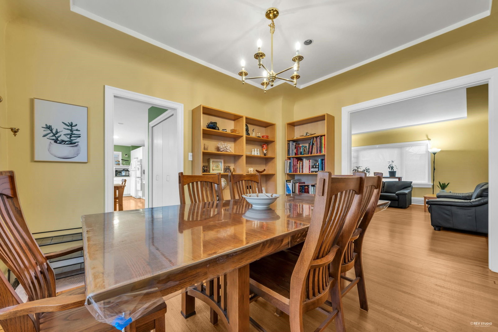 Listing Image 9