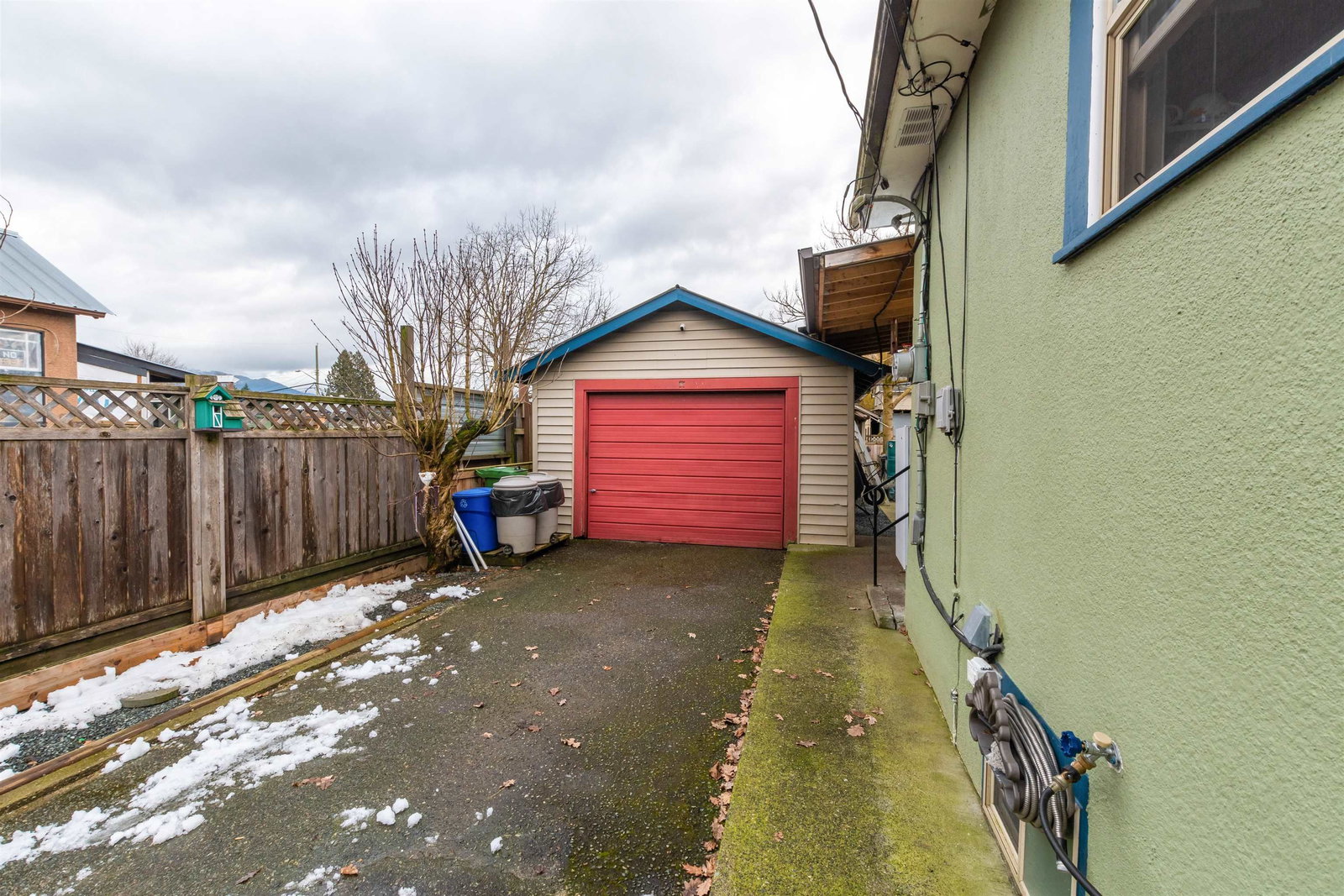Listing Image 23