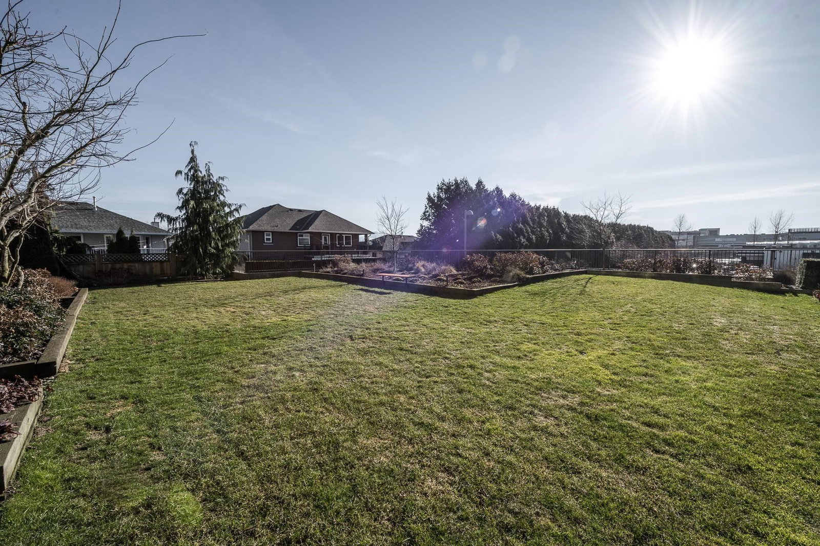 Listing Image 24