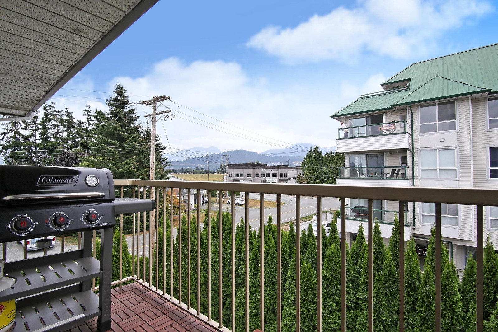 Listing Image 20