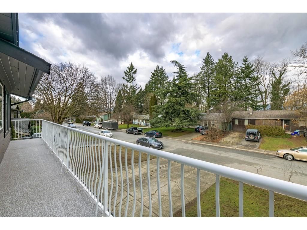 Listing Image 17