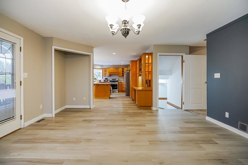 44650 Cumberland Avenue, Chilliwack, V2R 3B6 | Image 3