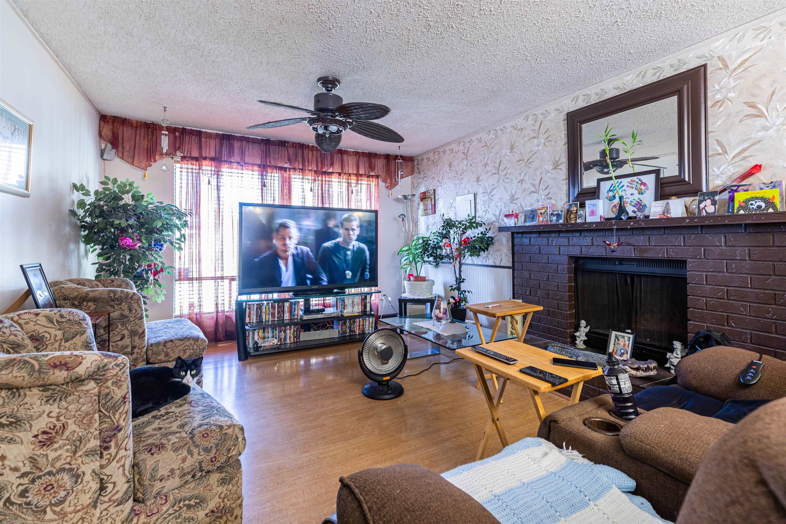 Listing Image 22