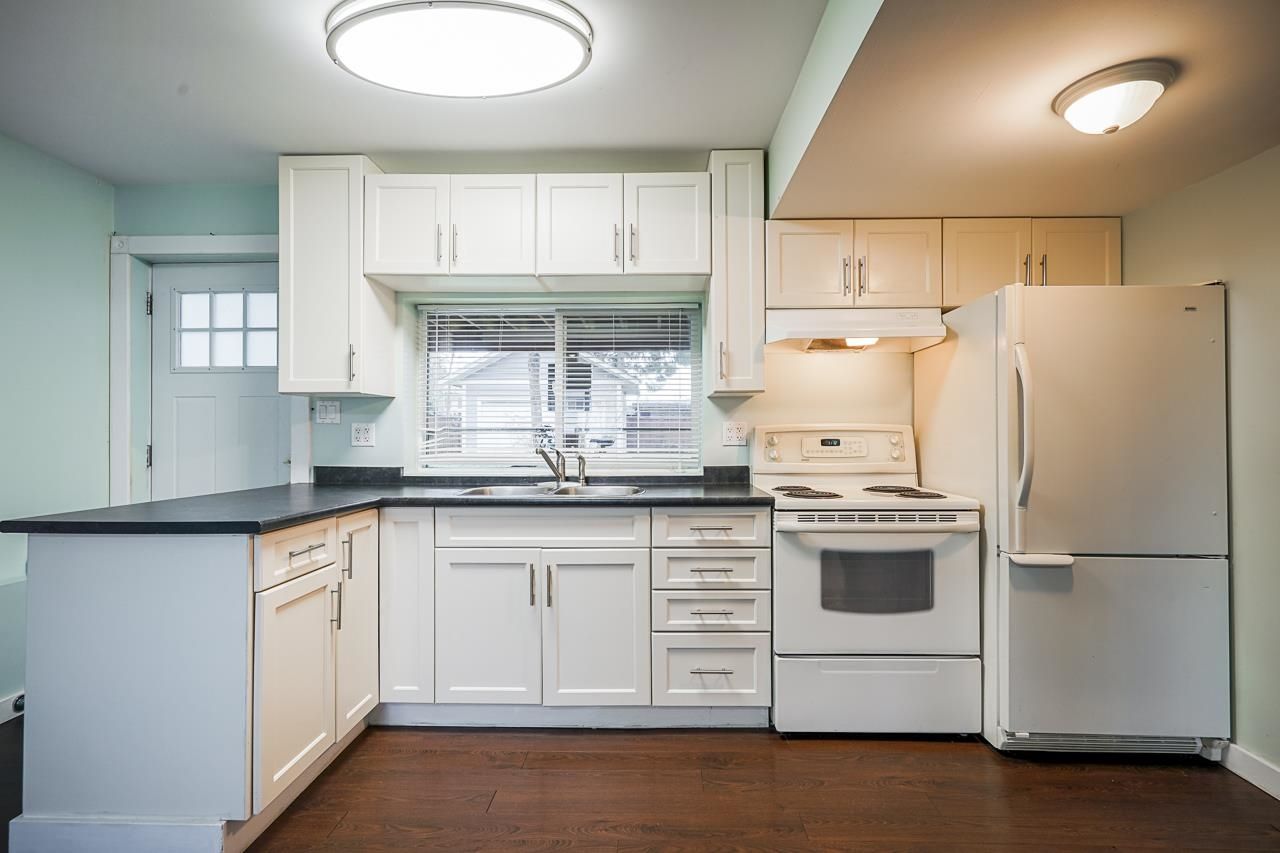 Listing Image 16