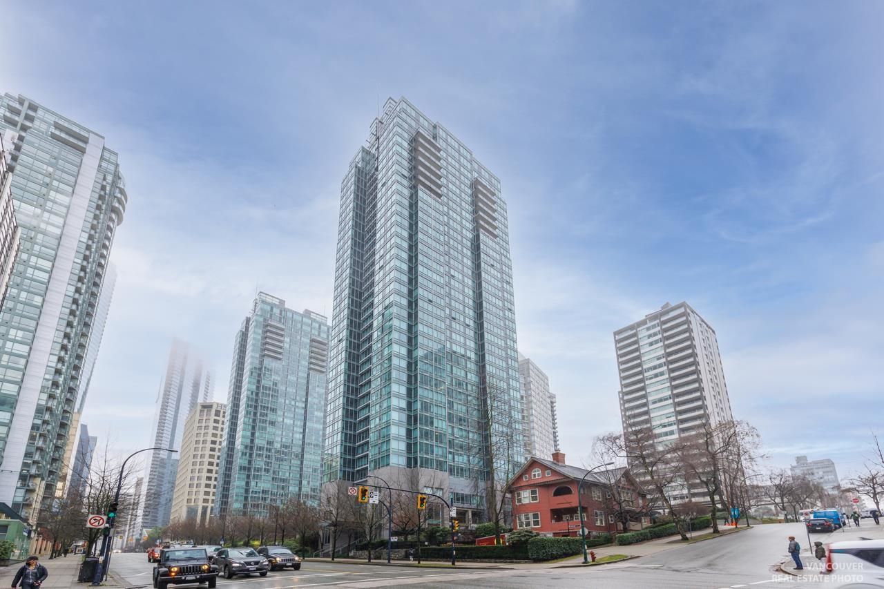 Listing Image 1