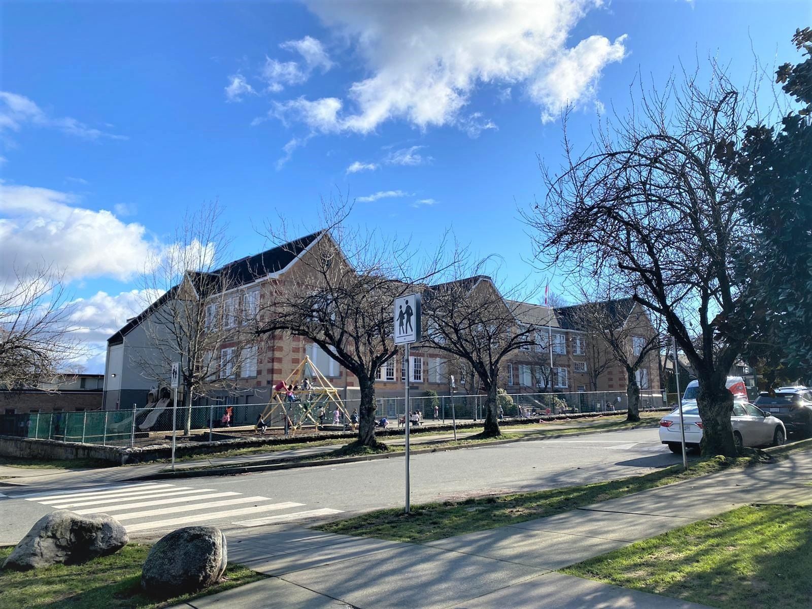 Listing Image 18