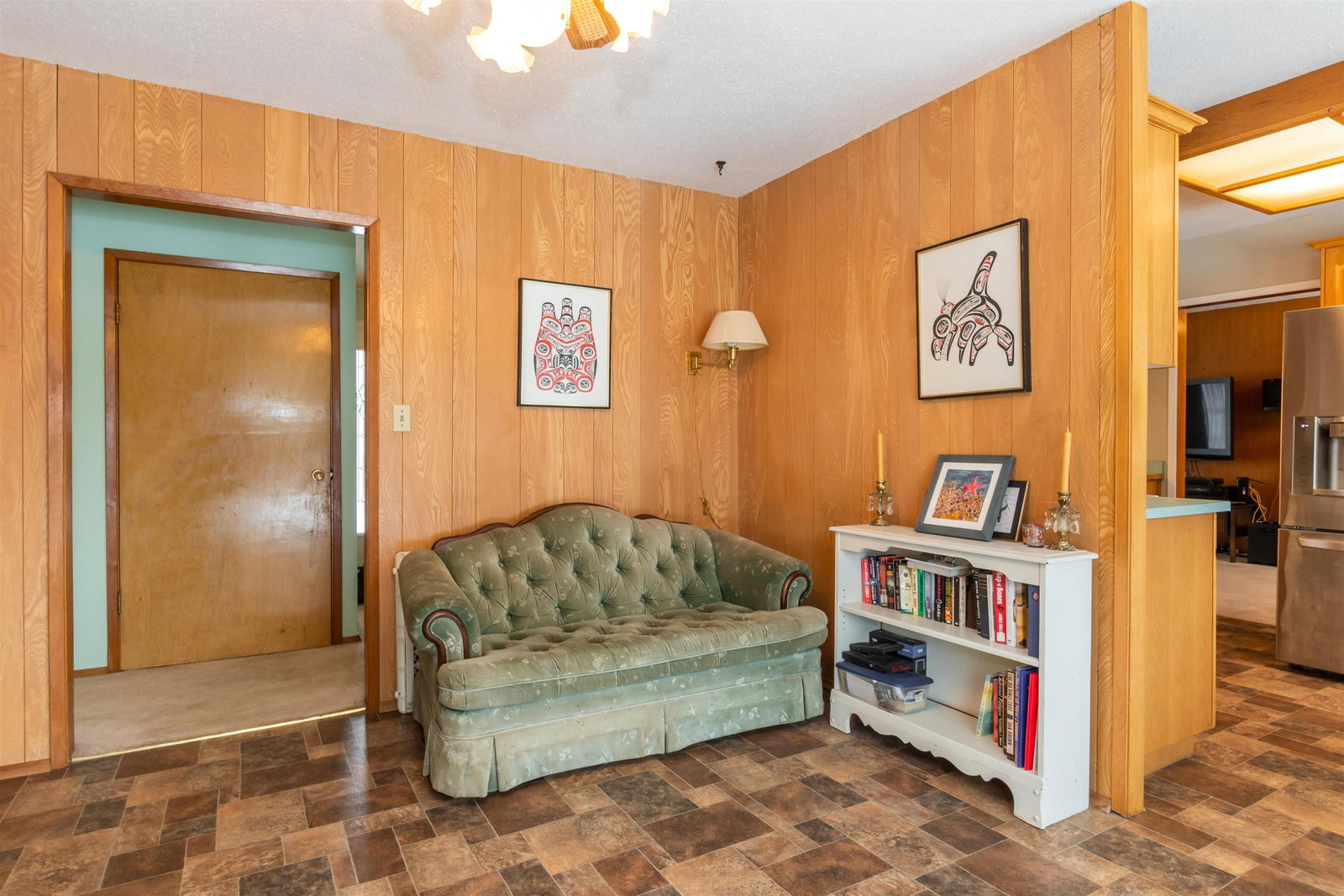 Listing Image 19