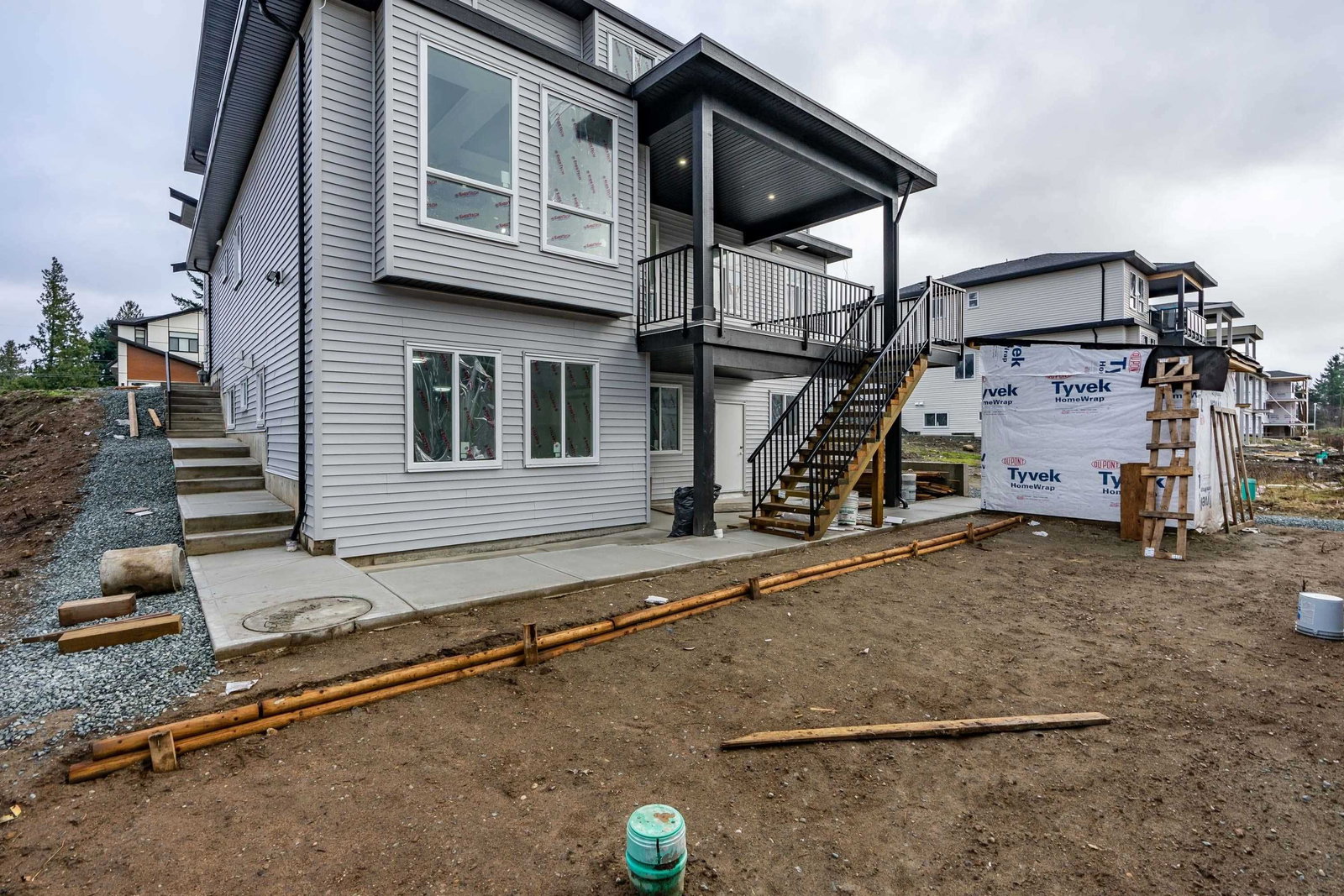 Listing Image 11
