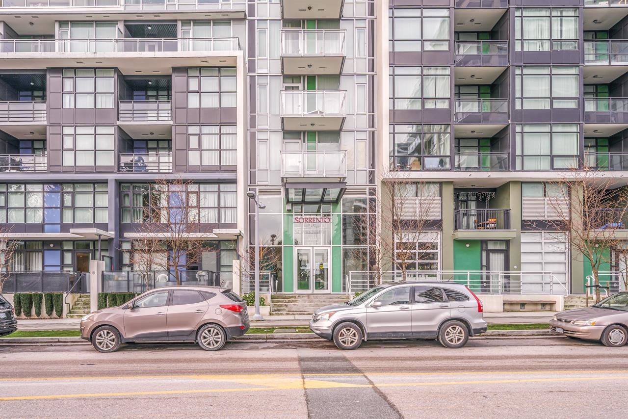 Listing Image 15