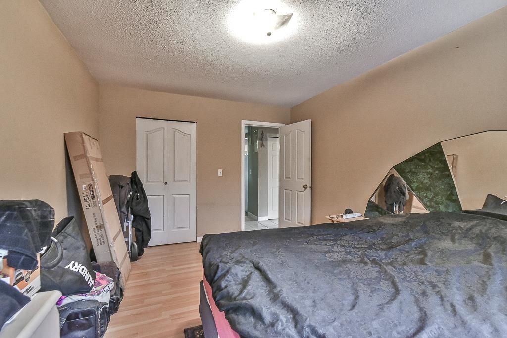 Listing Image 30
