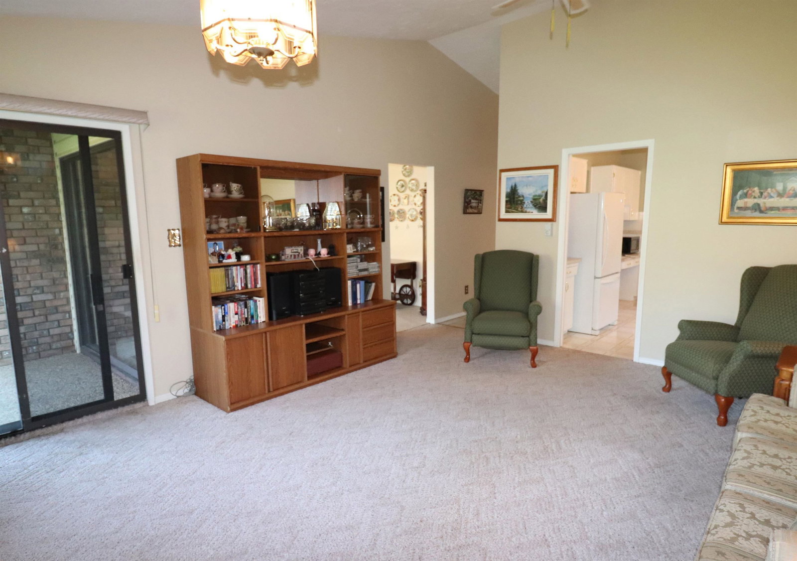 Listing Image 17